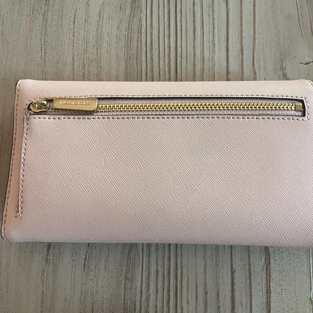 Michael Kors jet set east Saffiano leather Blush Crossbody Bag and Wallet Set